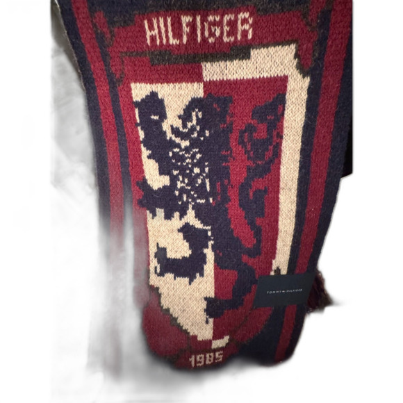 🧣 NWT Tommy Hilfiger Wool Blend Logo Scarf • Navy Dark Red Cream • One Size ✨ - Picture 6 of 7